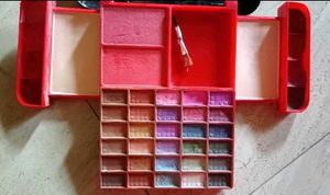 ADS Make-Up Kit
