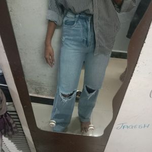 Wide Leg Torn Jeans