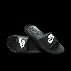 Nike Victori One Slides