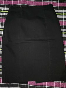 Classic Black Mini Skirt