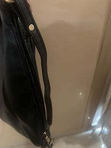 Stylish Black Textured Shoulder Bag