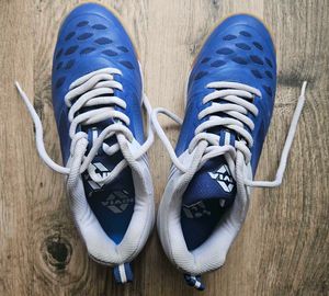 Nivia HY-Court 2.0 Badminton Shoes UK4