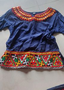 Set Of 3 Tops