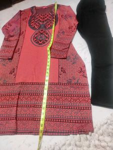 Kurta Set with Matching Leggings