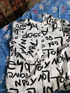 White Graphic Print Tunic Top