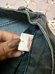 Stylish Grey Wide-Leg Jeans