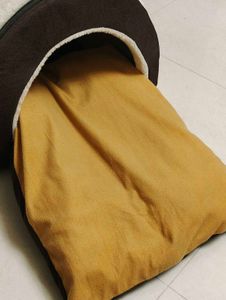 Igloo Pet Bed - Cozy &amp; Foldable