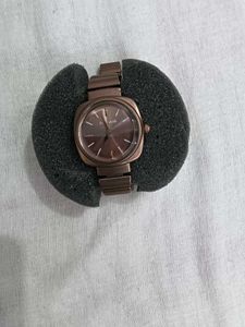 Stylish Rose Gold Tone Watch