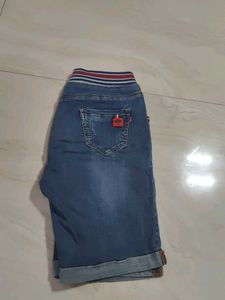 Blue Denim Knee-Length Shorts for women