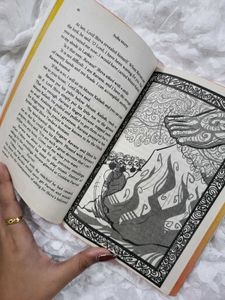 The Upside Down King by Sudha Murty( sprayed edges