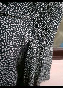 Stylish Printed wrap midi dress L 40 size women