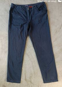 Brand is Tommy Hilfiger OG Classic Blue Straight L