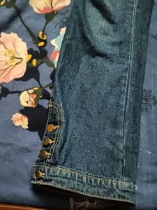Stylish Wide-Leg Denim Jeans