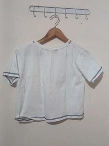 Graphic Print Cropped T-Shirt