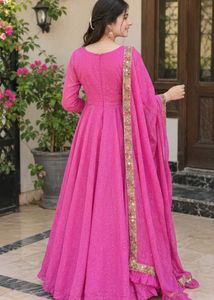 Beautiful Dress With Dupatta