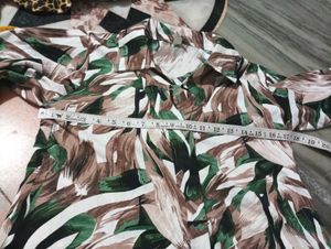 Abstract Print Button-Up Blouse
