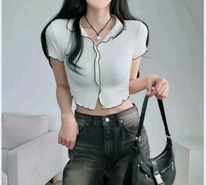 Cute Collar pico white crop top short sleeve