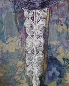 Floral Print Lace-Trimmed Top