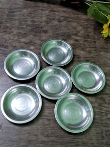 Set of 6 Vintage Metal Bowls