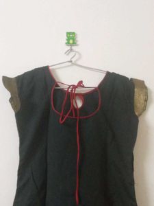 Elegant Black &amp; Red Kurti Set