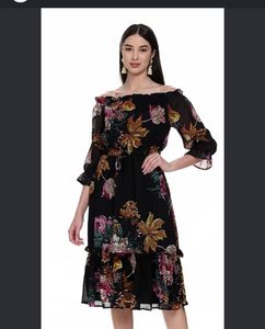 Off-Shoulder Floral Midi Dress