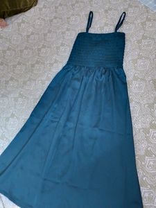 Beautiful One Piece Dress 👗with Shrugs