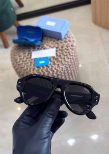 Gucci Black Aviator Sunglasses