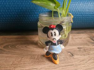 sweet cute Minnie mouse 🐭