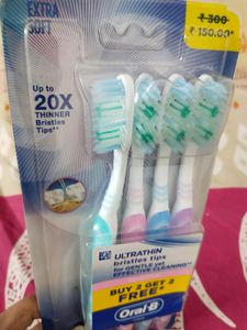 Oral-B Toothbrushes Pack Of 4