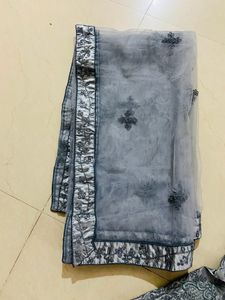 Lehenga, Blouse And Odhni 🩶