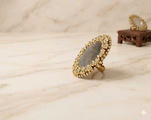 Oval Stone mirror Ring