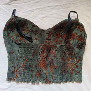Chic Floral Print Crop Top