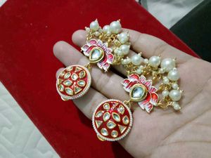 Elegant Pearl &amp; Kundan Dangle Earrings