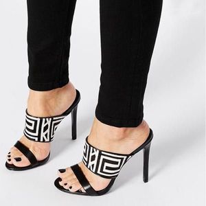 Stalk Heels Brand New