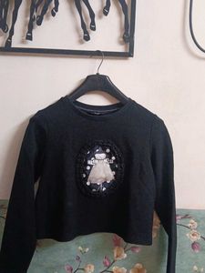 Chic Black Cropped tshirt