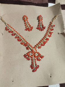 Red Necklace Set