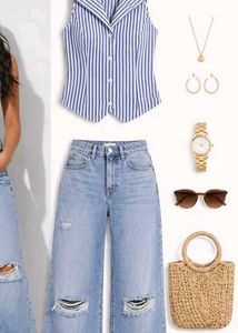 Stylish Wide Leg Ripped Jeans