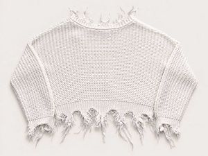 DISTRESSED V-NECK KNIT SWEATER.