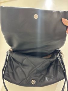 Chic Quilted Crossbody Bag