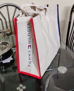 Tommy Hilfiger Tote Bag