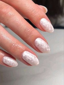 customized gel Chic Pearlescent press-on nails