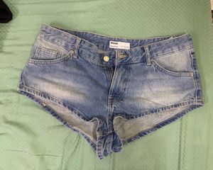 Bershka Denim booty Shorts