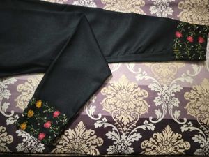 Elegant Black Kurta Set with Floral Embroidery