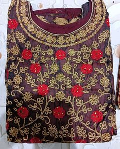 Embroidered Grown (Free size upto L)
