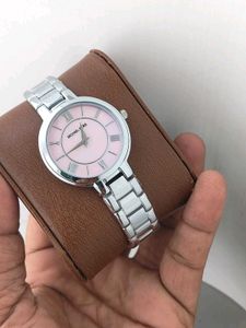 Elegant Gold Tone Ladies Watch