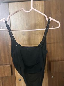 urbanic black bandana top