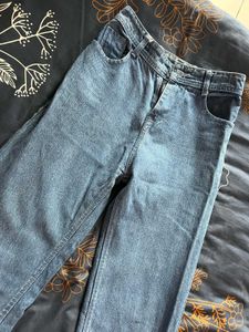straight fit Denim Jeans