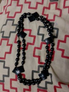 Chic Black Beaded Necklace