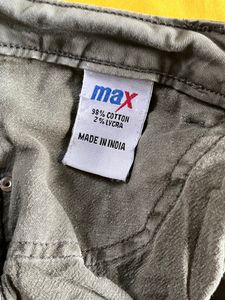 Max Khaki Light Green Ripped Jeans