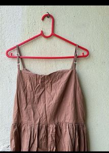 Price drop ⬇️Brand New 😍Button down sundress 🤎